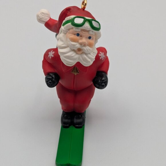 Hallmark Keepsake Hot Dogger 1987, Santa Skiing Vintage Christmas Ornament - Picture 3 of 11